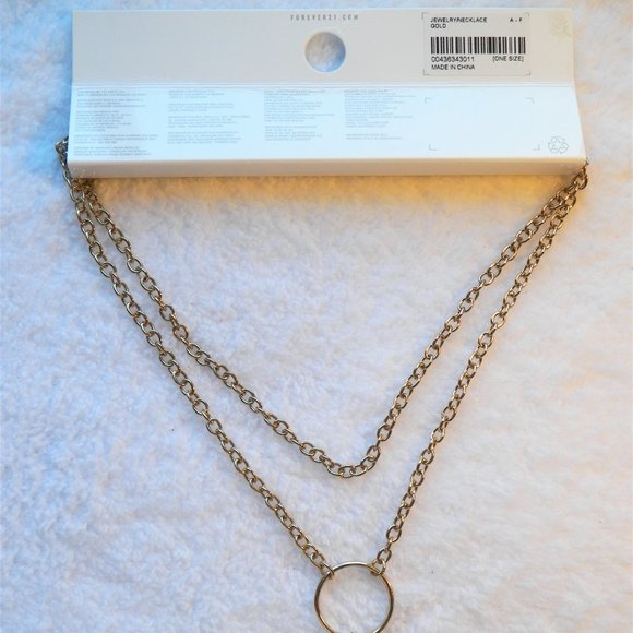 LAST ONE Gold Embossed Leaves Heart Locket Necklace Forever 21 - Picture 7 of 7